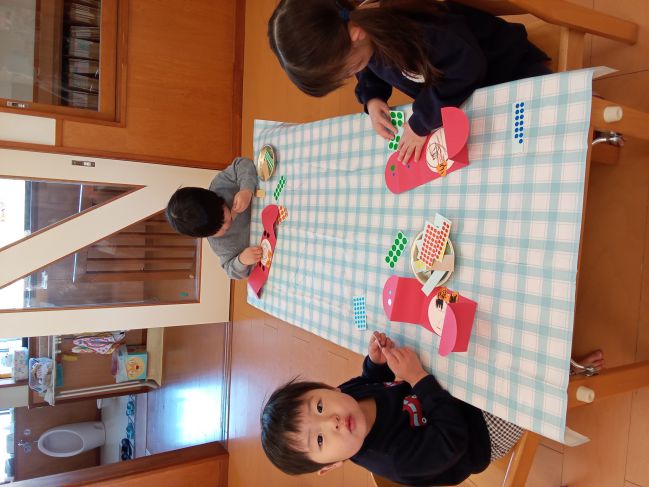 何を作っているのかな？