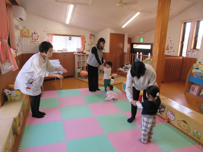 すくすく・よちよち