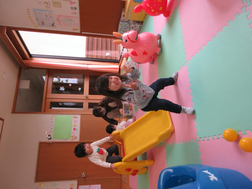 園庭であそぼう