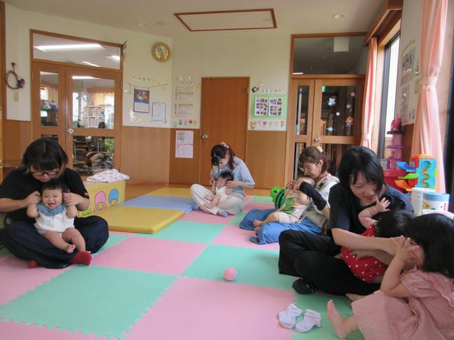 にこにこ広場
